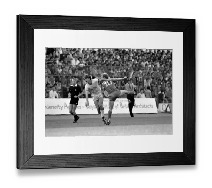Framed Print : Division One Football 1985 / 86 Season, Chelsea v Everton, Stamford Bridge Framed Print : Division One Football 1985 / 86 Season, Chelsea v Everton, Stamford Bridge