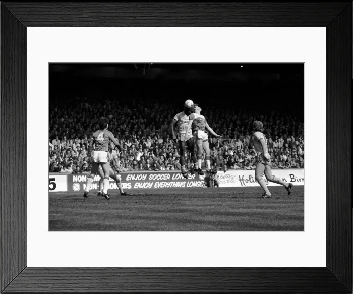 Framed Print : Coventry 1 v. Manchester United 3. Division One Football April 1986 LF19-07-052 Framed Print : Coventry 1 v. Manchester United 3. Division One Football April 1986 LF19-07-052