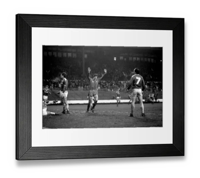 Framed Print : Chelsea 2 v. Leicester 2. Division One Football February 1986 LF18-04-069 Framed Print : Chelsea 2 v. Leicester 2. Division One Football February 1986 LF18-04-069