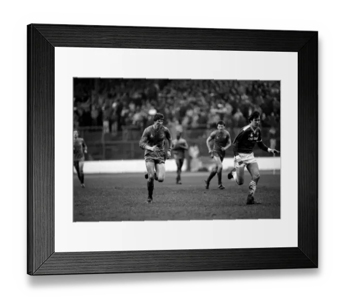 Framed Print : Chelsea 2 v. Leicester 2. Division One Football February 1986 LF18-04-008 Framed Print : Chelsea 2 v. Leicester 2. Division One Football February 1986 LF18-04-008