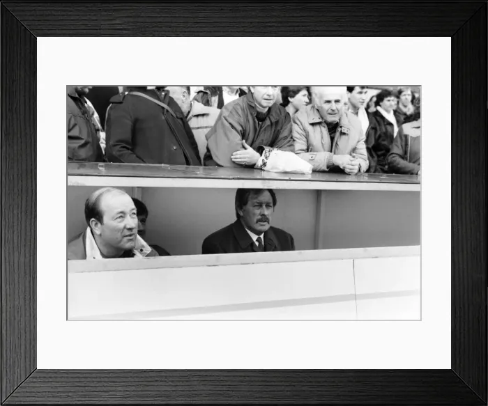 Framed Print : Tottenham Hotspur 1 v. Arsenal 0. Division One Football March 1986 LF19-05-078 Framed Print : Tottenham Hotspur 1 v. Arsenal 0. Division One Football March 1986 LF19-05-078