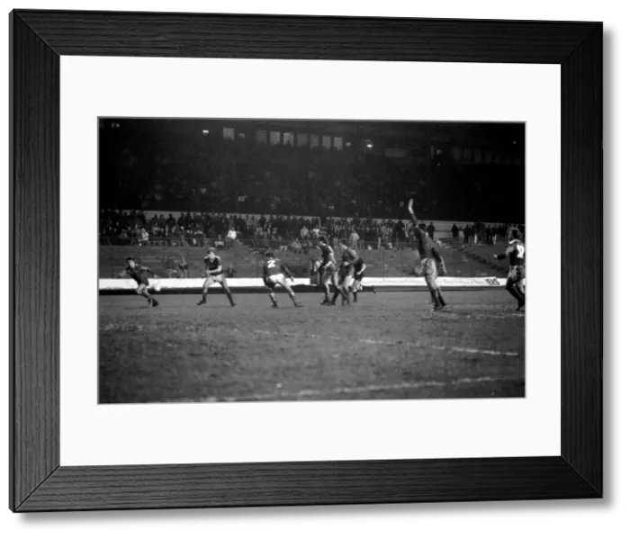 Framed Print : Chelsea 2 v. Leicester 2. Division One Football February 1986 LF18-04-054 Framed Print : Chelsea 2 v. Leicester 2. Division One Football February 1986 LF18-04-054