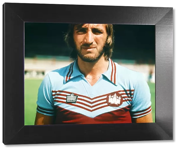 West Ham United pre season photocall. Billy Bonds. August 1976