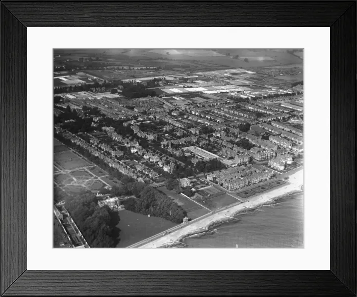 Framed Print : Aerial view of Worthing. Circa 1926 Local Caption These are rough scans Framed Print : Aerial view of Worthing. Circa 1926 Local Caption These are rough scans