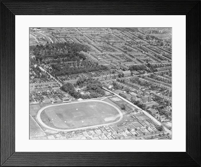 Framed Print : Aerial view of Norwich City. Circa 1926. Local Caption These are rough scans Framed Print : Aerial view of Norwich City. Circa 1926. Local Caption These are rough scans