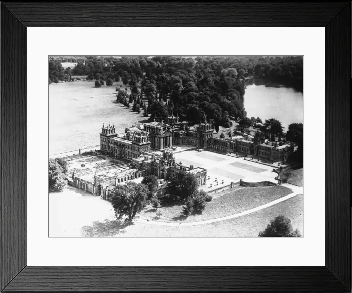 Framed Print : Aerial view of Blenheim Palace. Circa 1926 Framed Print : Aerial view of Blenheim Palace. Circa 1926
