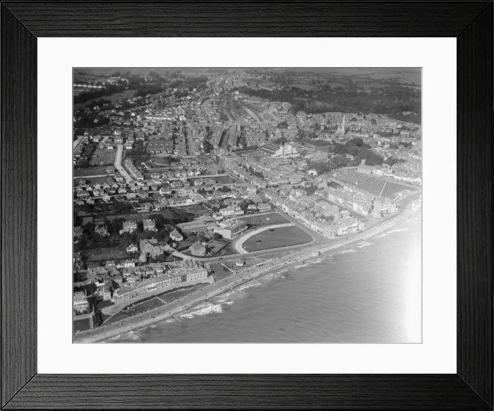 Framed Print : Aerial view of Bognor. Local Caption These are rough scans Framed Print : Aerial view of Bognor. Local Caption These are rough scans