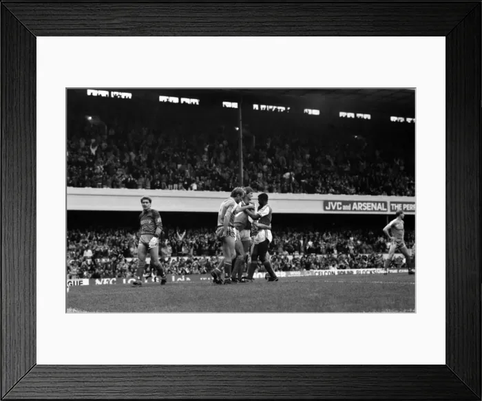 Framed Print : Arsenal 3 v. Chelsea 1. Division One Football. October 1986 LF20-14-061 Framed Print : Arsenal 3 v. Chelsea 1. Division One Football. October 1986 LF20-14-061