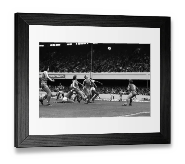 Framed Print : Arsenal 3 v. Chelsea 1. Division One Football. October 1986 LF20-14-036 Framed Print : Arsenal 3 v. Chelsea 1. Division One Football. October 1986 LF20-14-036