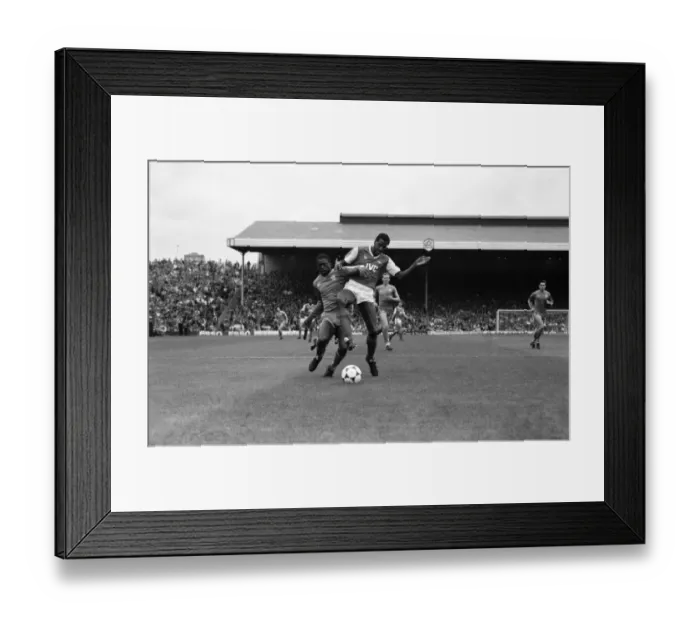 Framed Print : Arsenal 3 v. Chelsea 1. Division One Football. October 1986 LF20-14-030 Framed Print : Arsenal 3 v. Chelsea 1. Division One Football. October 1986 LF20-14-030