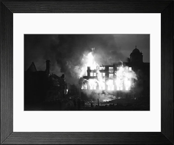 Framed Print : V1 (Robotplane) burning at Montford Place, Kennington Lane, Kennington, London Framed Print : V1 (Robotplane) burning at Montford Place, Kennington Lane, Kennington, London
