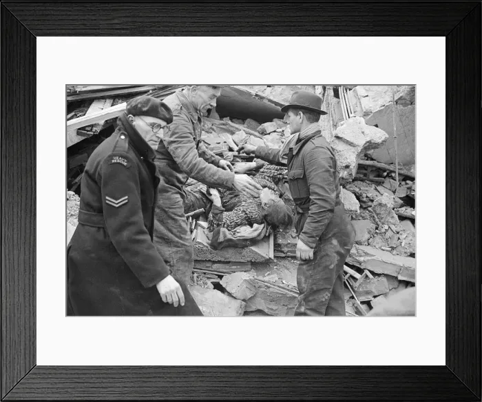 Framed Print : Bomb damage, London, 26th February 1944 Framed Print : Bomb damage, London, 26th February 1944