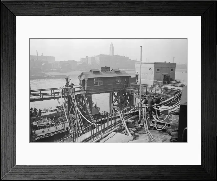Framed Print : London Fire Brigade River Station, Thames. 13th May 1944 Framed Print : London Fire Brigade River Station, Thames. 13th May 1944