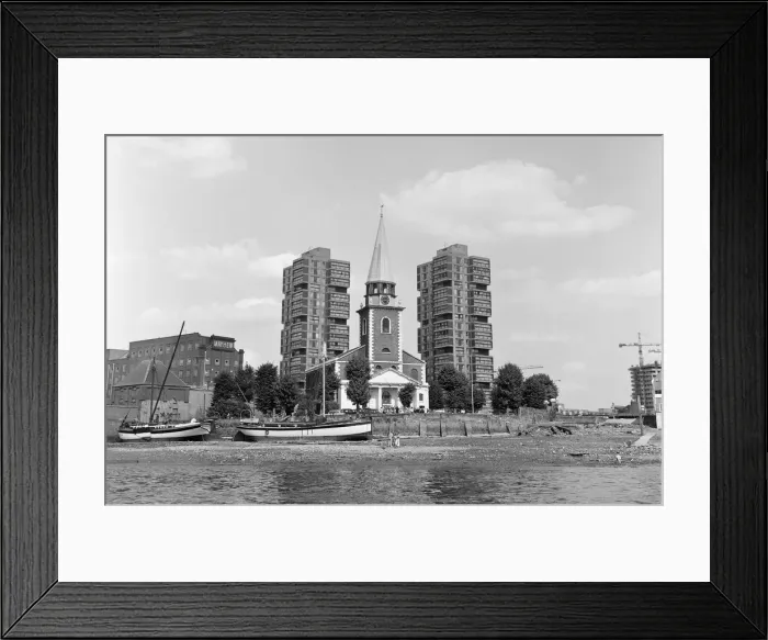Framed Print : View across the Thames at Battersea. 21st August 1971 Framed Print : View across the Thames at Battersea. 21st August 1971