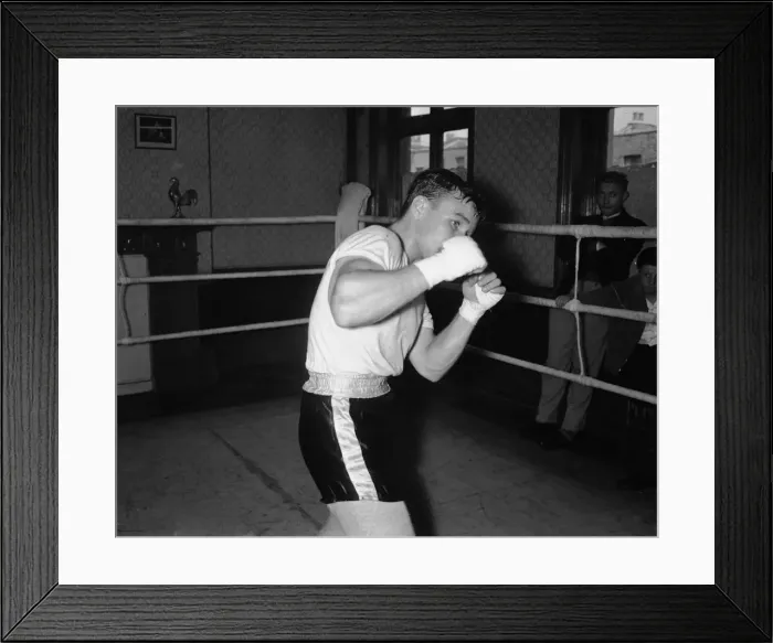 Framed Print : British lightweight boxer Dave Charnley training at Thomas A Framed Print : British lightweight boxer Dave Charnley training at Thomas A