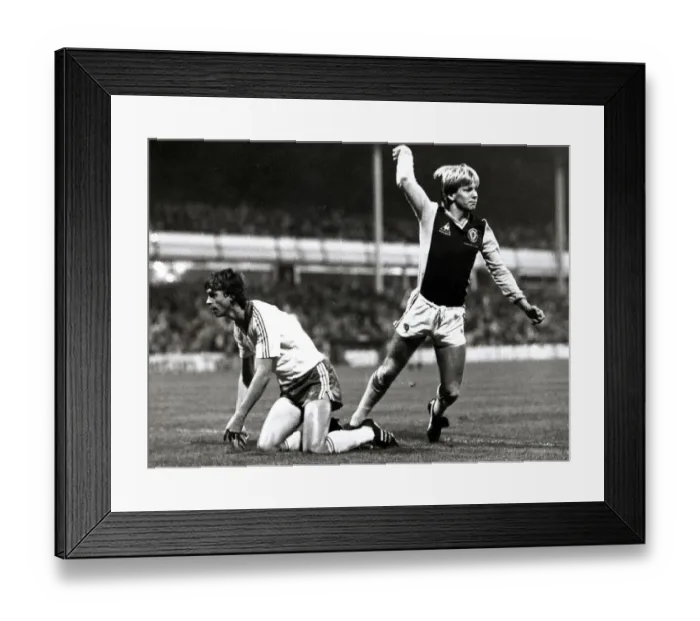 Framed Print : Aston Villa v Dinamo Bucharest Football November 1982 1980s European Cup Framed Print : Aston Villa v Dinamo Bucharest Football November 1982 1980s European Cup