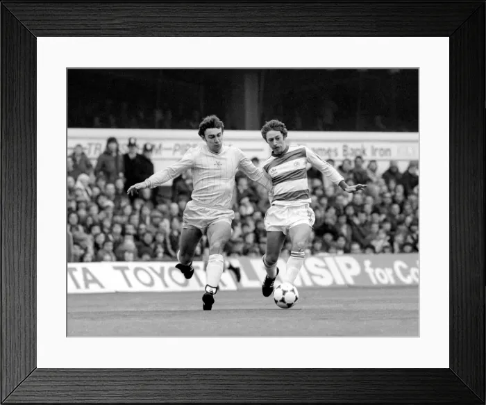 Framed Print : English League Division Two match. Queens Park Rangers 0 v Chelsea 2 Framed Print : English League Division Two match. Queens Park Rangers 0 v Chelsea 2