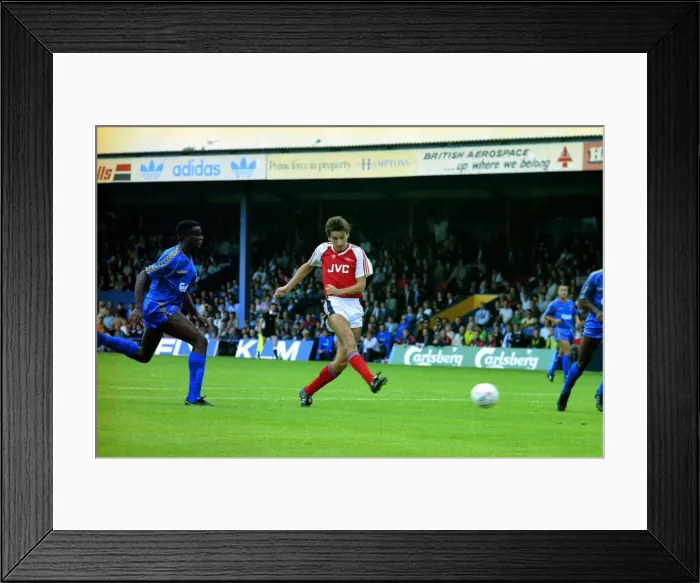 Framed Print : Wimbledon v Arsenal - 29th August 1988 Framed Print : Wimbledon v Arsenal - 29th August 1988