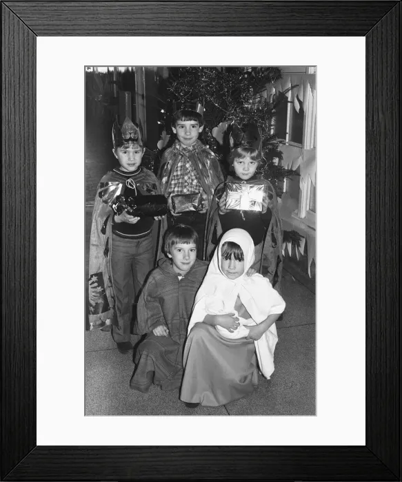 Framed Print : Schoolchildren play out the Nativity during Marple Ridge School Framed Print : Schoolchildren play out the Nativity during Marple Ridge School