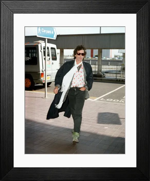 Framed Print : Rolling Stones: Keith Richards at London Heathrow Airport. 22nd September 1988 Framed Print : Rolling Stones: Keith Richards at London Heathrow Airport. 22nd September 1988