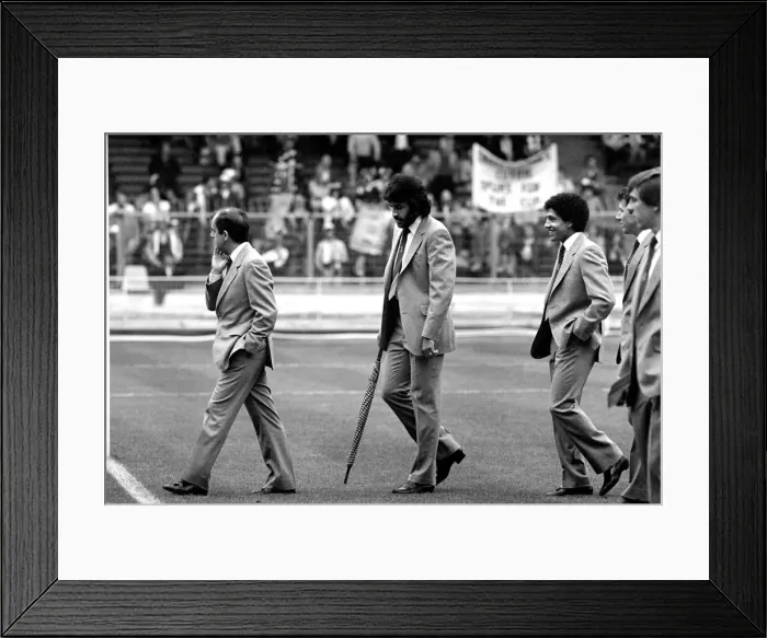 Framed Print : F. A. Cup Final at Wembley: Tottenham Hotspur v. Queens Park Rangers Framed Print : F. A. Cup Final at Wembley: Tottenham Hotspur v. Queens Park Rangers