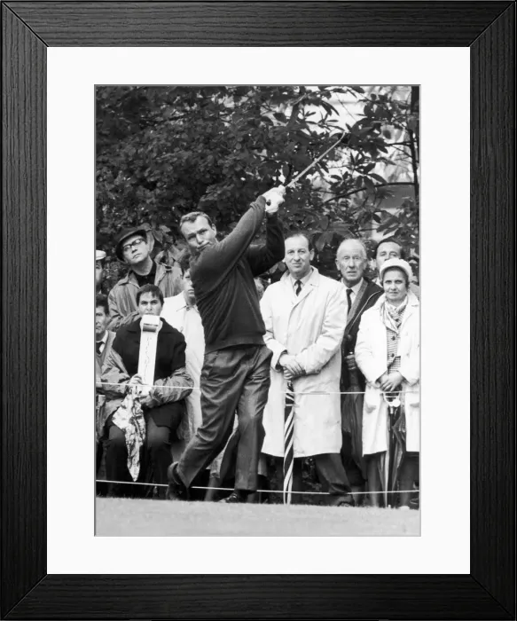 Framed Print : Arnold Palmer in action. 5th July 1970 Framed Print : Arnold Palmer in action. 5th July 1970