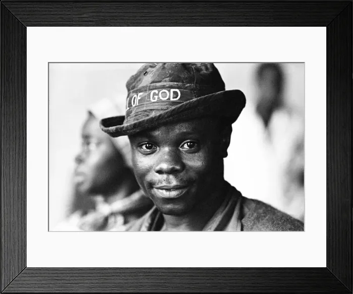 Framed Print : Pictures taken during the Daily Mirrors attempt to reach the Biafran starvation town Framed Print : Pictures taken during the Daily Mirrors attempt to reach the Biafran starvation town