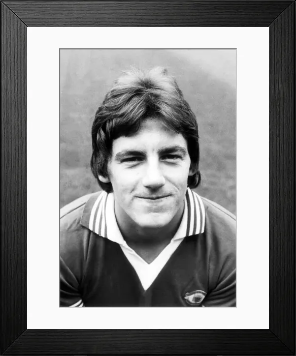Framed Print : Steve Coppell, Manchester United. August 1976 Framed Print : Steve Coppell, Manchester United. August 1976