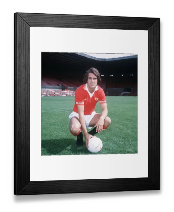 Framed Print : Manchester United football player Joe Jordan poses at Old Trafford pre-season Framed Print : Manchester United football player Joe Jordan poses at Old Trafford pre-season