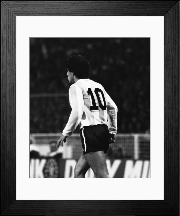 Framed Print : International Friendly match at Wembley Stadium. England 3 v Argentina 1 Framed Print : International Friendly match at Wembley Stadium. England 3 v Argentina 1