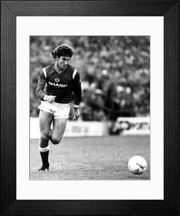Framed Print : Manchester United footballer Norman Whiteside on the ball during the league match against Framed Print : Manchester United footballer Norman Whiteside on the ball during the league match against