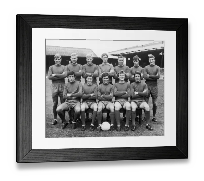 Framed Print : Abderdeen FC pose for a pre season group photograph 1969 -1970 Framed Print : Abderdeen FC pose for a pre season group photograph 1969 -1970