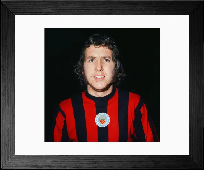 Framed Print : English League Division One match at Stamford Bridge. Tottenham Hostpur 1 v