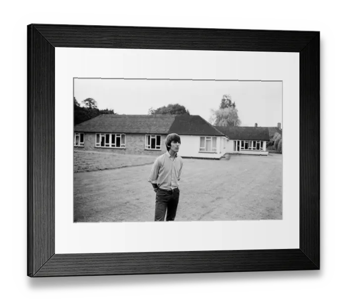 Framed Print : The Beatles George harrison at home in Esher 17th July 1964 Framed Print : The Beatles George harrison at home in Esher 17th July 1964