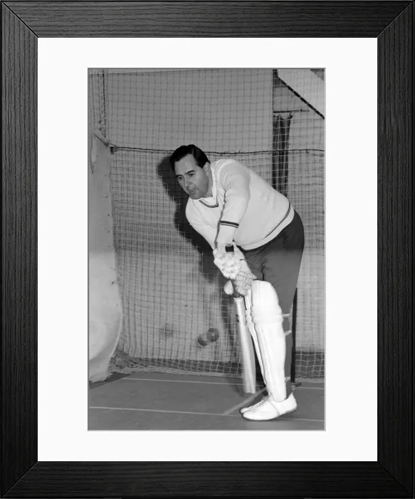 Framed Print : England Cricketer Colin Cowdrey gets in some cricket practice with his son 17 yr old Framed Print : England Cricketer Colin Cowdrey gets in some cricket practice with his son 17 yr old