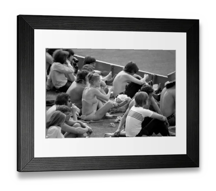 Framed Print : Test Match: Fans: England v. New Zealand at Lords: A relaxing way to watch the cricket Framed Print : Test Match: Fans: England v. New Zealand at Lords: A relaxing way to watch the cricket