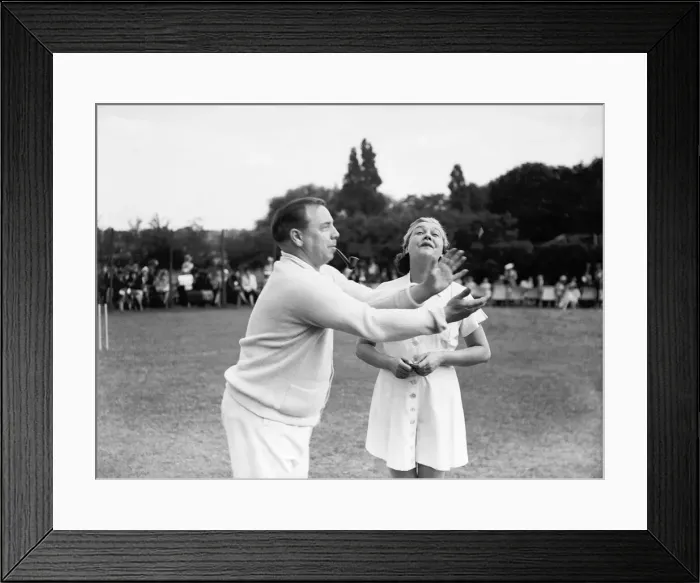 Framed Print : Girls playing cricket. Circa 1945 Framed Print : Girls playing cricket. Circa 1945