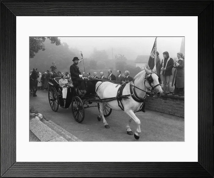 Framed Print : Queen Elizabeth June 1978 and the Duke sitting in a horse-drawn carriage during a vist Framed Print : Queen Elizabeth June 1978 and the Duke sitting in a horse-drawn carriage during a vist