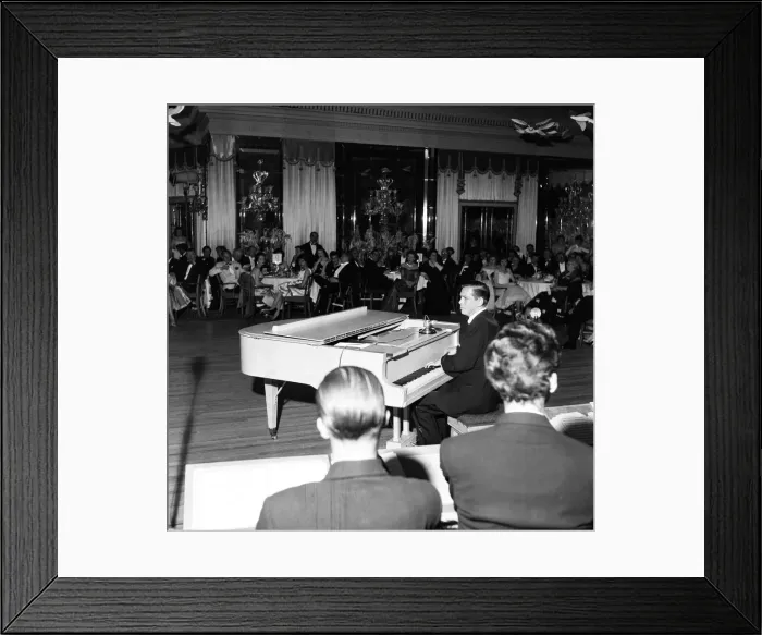 Framed Print : Daily Mirror Debutants Ball 1958 at the Dorchester Hotel in London, 7th May 1958 Framed Print : Daily Mirror Debutants Ball 1958 at the Dorchester Hotel in London, 7th May 1958