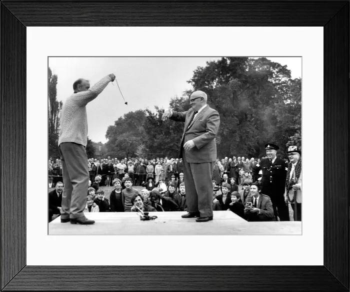 Framed Print : Ashton conker club National Championships. Peter Mildane and Stan Wells in action Framed Print : Ashton conker club National Championships. Peter Mildane and Stan Wells in action