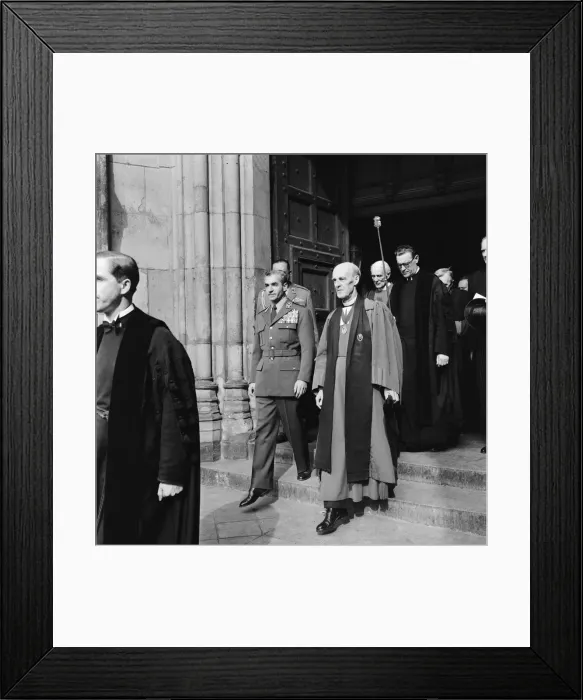 Framed Print : Mohammad-Reza Shah Pahlavi, the Shah of Iran, pays a visit to Westminster Abbey to lay a Framed Print : Mohammad-Reza Shah Pahlavi, the Shah of Iran, pays a visit to Westminster Abbey to lay a