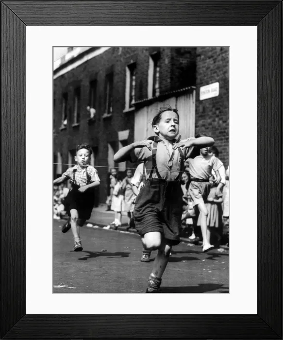Framed Print : Children taking part in the Ponton Road Olympics in Nine Elms, London, 29th June 1952 Framed Print : Children taking part in the Ponton Road Olympics in Nine Elms, London, 29th June 1952