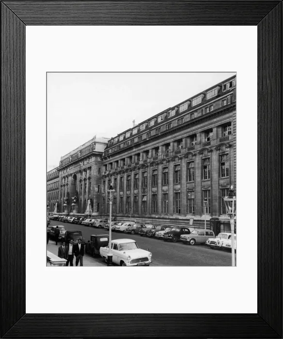 Framed Print : Cars parked outside the Imperial College of Science and technology in South Kensington Framed Print : Cars parked outside the Imperial College of Science and technology in South Kensington
