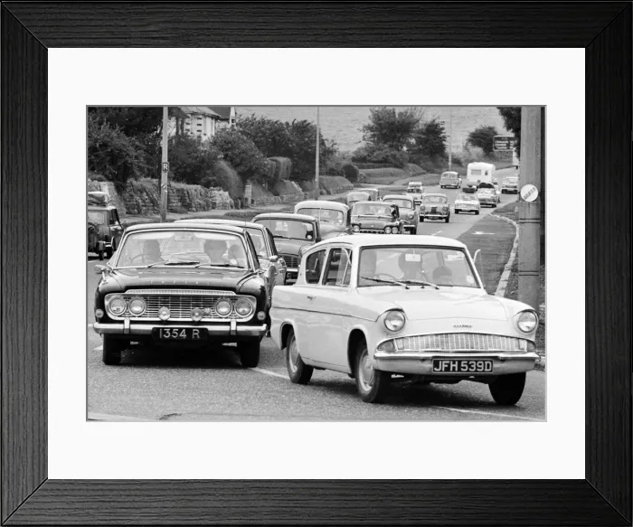 Framed Print : Busy scenes on the Exeter by pass as holidaymakers head for the South Coast Framed Print : Busy scenes on the Exeter by pass as holidaymakers head for the South Coast