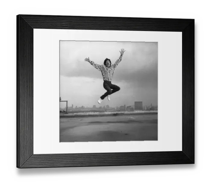 Framed Print : Rolling Stones: Mick Jagger on the roof of the Daily Mirror building in Holborn Framed Print : Rolling Stones: Mick Jagger on the roof of the Daily Mirror building in Holborn