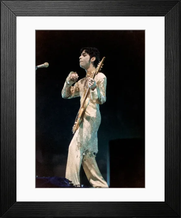 Framed Print : Prince performing in Scotland, 7th June 1993 Framed Print : Prince performing in Scotland, 7th June 1993
