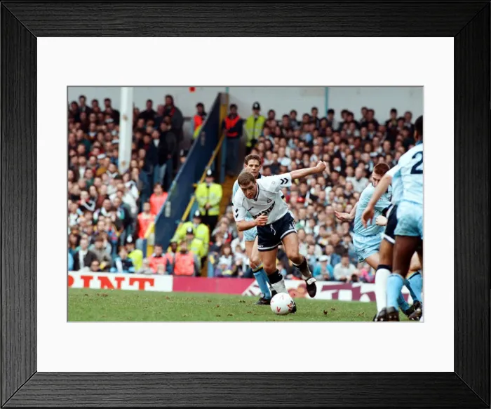 Framed Print : FA Cup Quarter Final match at White Hart Lane. Tottenham Hotspur 2 v Notts County 1