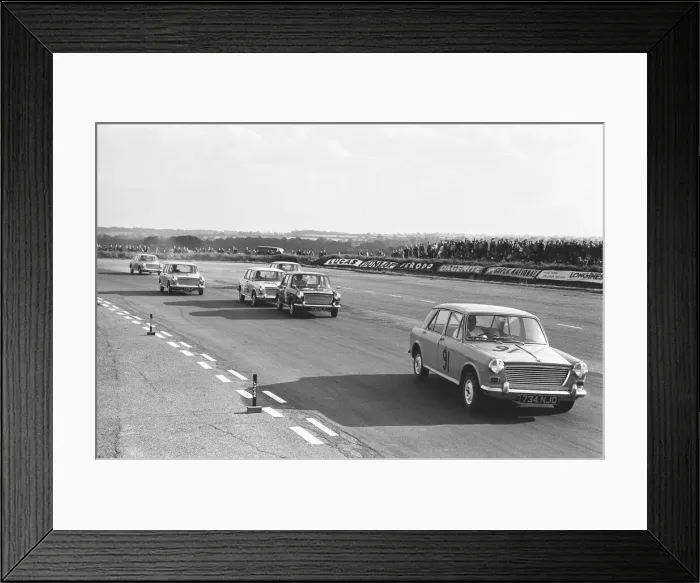 Framed Print : Competitors in the Molyslip Morris 1100 race at Snetterton race track in Norfolk