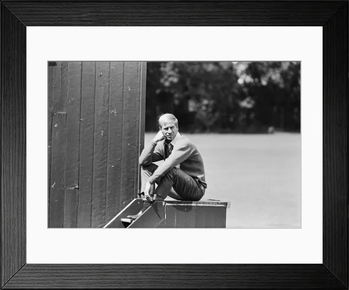 Framed Print : England footballer Bobby Charlton relaxes with a game of cricket the day before taking Framed Print : England footballer Bobby Charlton relaxes with a game of cricket the day before taking