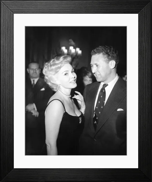 Framed Print : Zsa Zsa Gabor and Anthony Quayle at a reception at The Dorchester Hotel, London Framed Print : Zsa Zsa Gabor and Anthony Quayle at a reception at The Dorchester Hotel, London